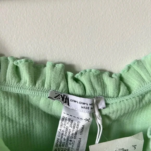 Zara Green Ruffled‎  Tank Top - Picture 3 of 4